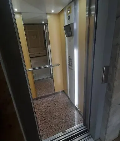 Апартаменты Central Studio With Sea View Balcony!