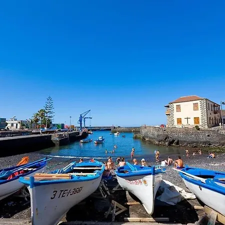 Central Studio With Sea View Balcony! Appartamento *