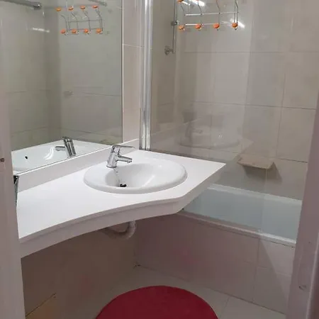 Central Studio With Sea View Balcony! Apartment *