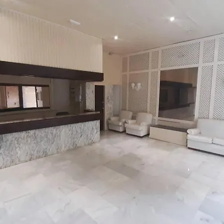 Central Studio With Sea View Balcony! 아파트 *